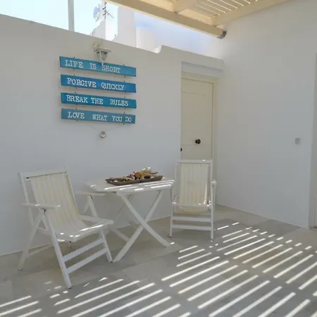 Nufaro * Naxos City